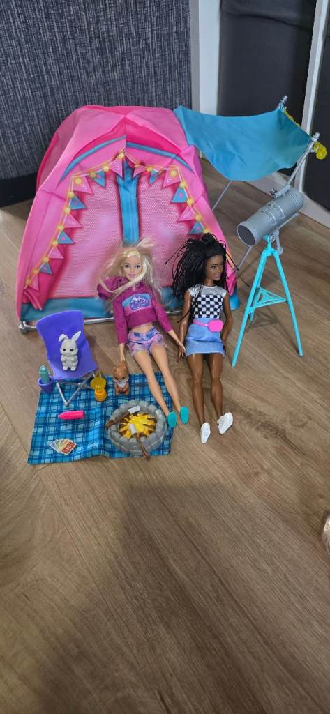 Barbie camping tent