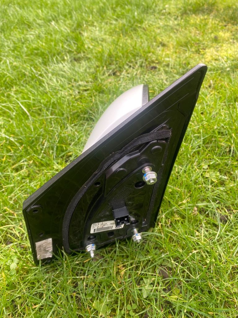 Hyundai i10 wing mirror (left)
