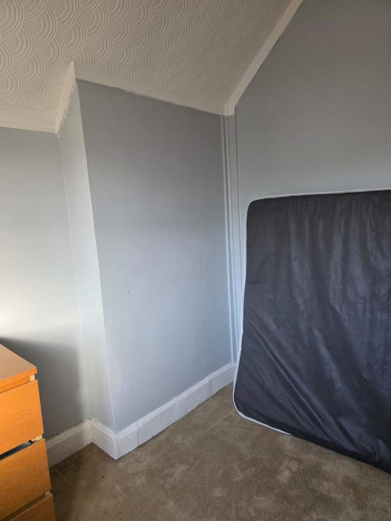 Nice double room to rent