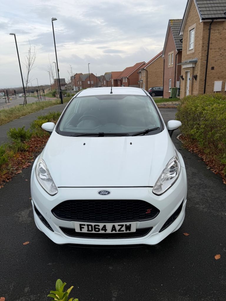Ford, FIESTA, Hatchback, 2014, Manual, 998 (cc), 3 doors