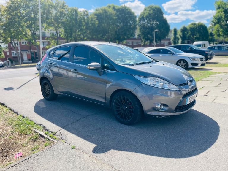 2011 FORD FIESTA TITANIUM 1.4 AUTOMATIC 