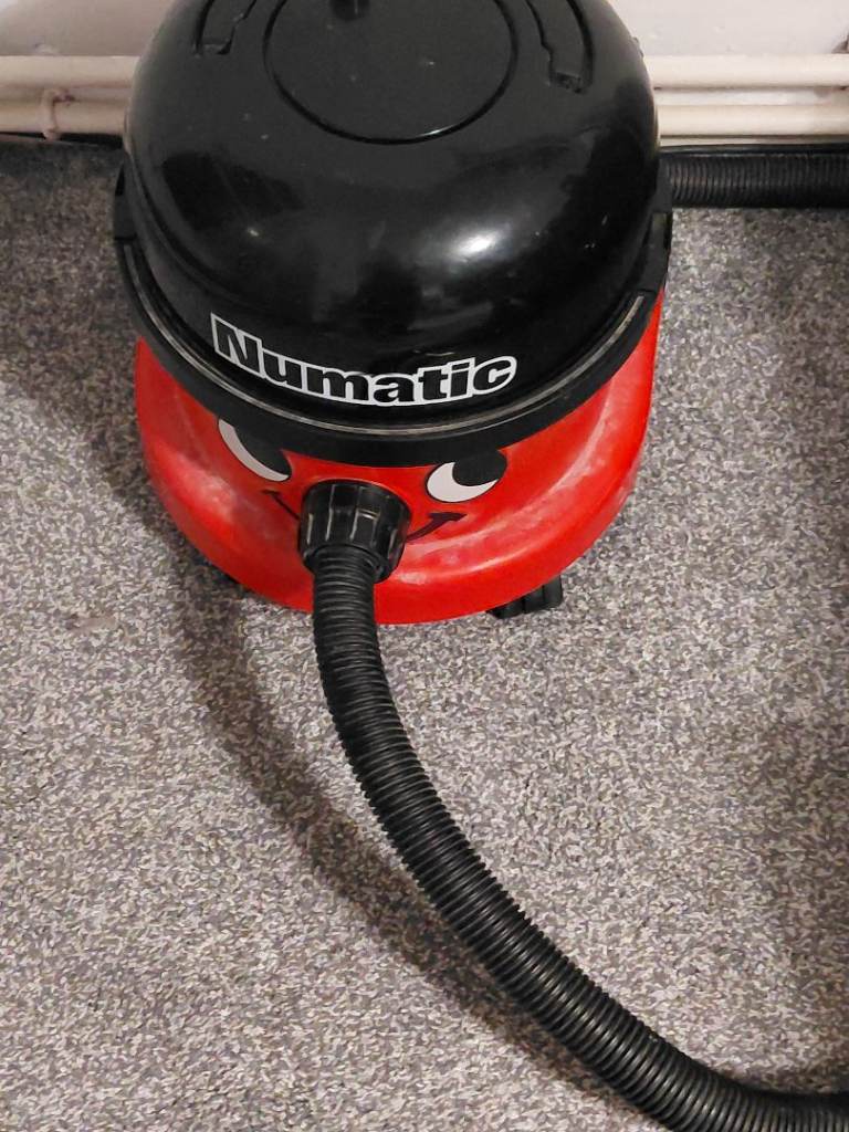 Numatic Henry Vacuum Cleaner - Good Condition