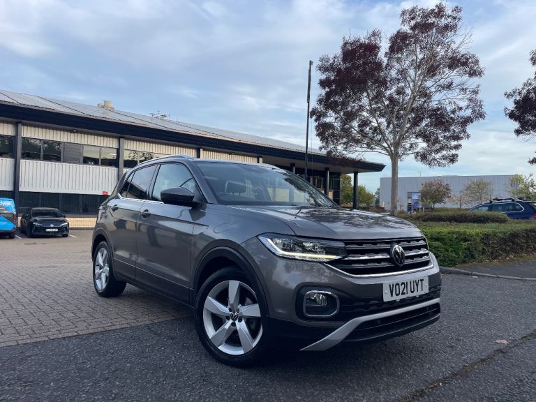 Volkswagen T-Cross 1.0 TSI 110 SEL – Limestone Grey 1 Owner