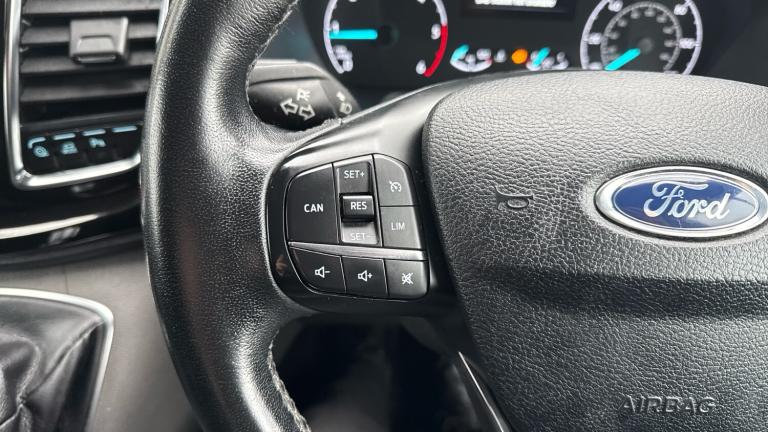 2020 Ford Transit Custom 2.0 EcoBlue 130ps Low Roof Limited Van PANEL VAN DIESEL Manual