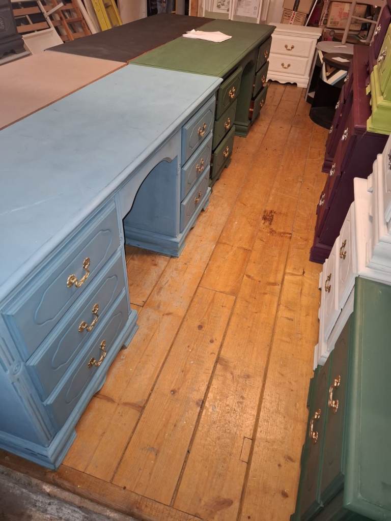 Dressing table - multiple available