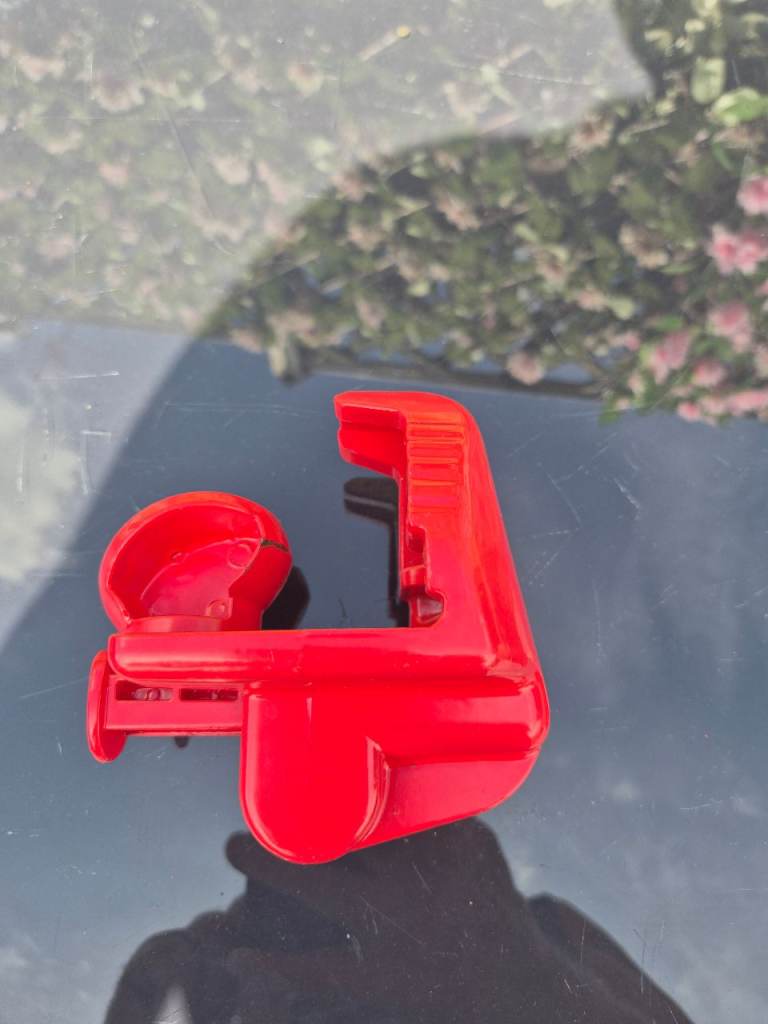 Security lock for caravan or trailers 