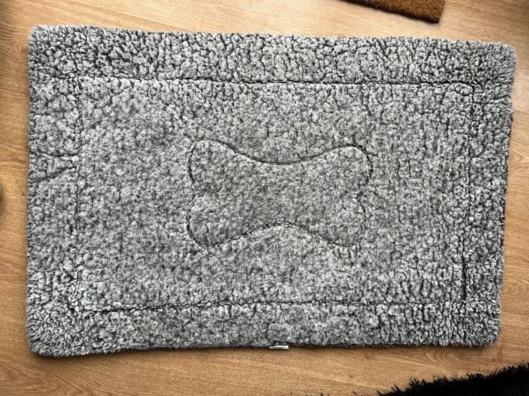 Free Dog mat