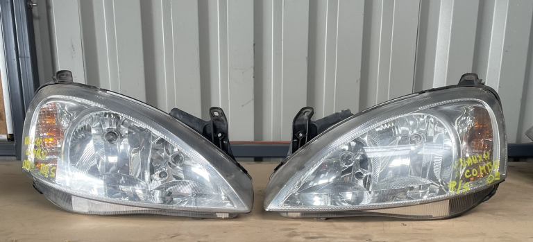 Vauxhall Combo Headlights 
