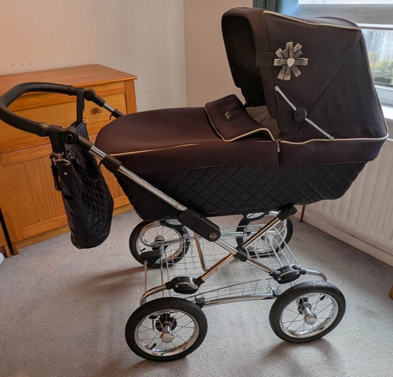 Silver Cross Elegance Sleepover Pram 