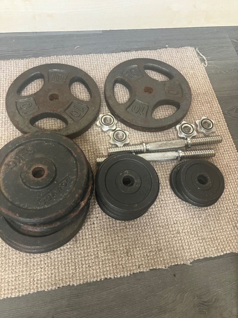 Dumbbell Set with Various Weight Plates – Fully Functional