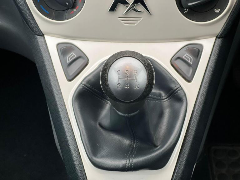 2013 Ford Ka 1.2 Zetec 3dr [Start Stop] HATCHBACK PETROL Manual