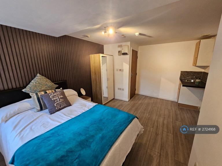 1 bedroom in Pinfold Street, Wednesbury, WS10 (#2724168)