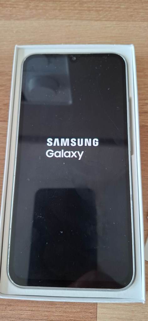 Samsung Galaxy Mobile Phone – Black, As Good As New