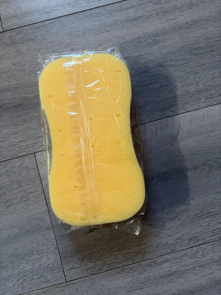 Car cleaning sponge