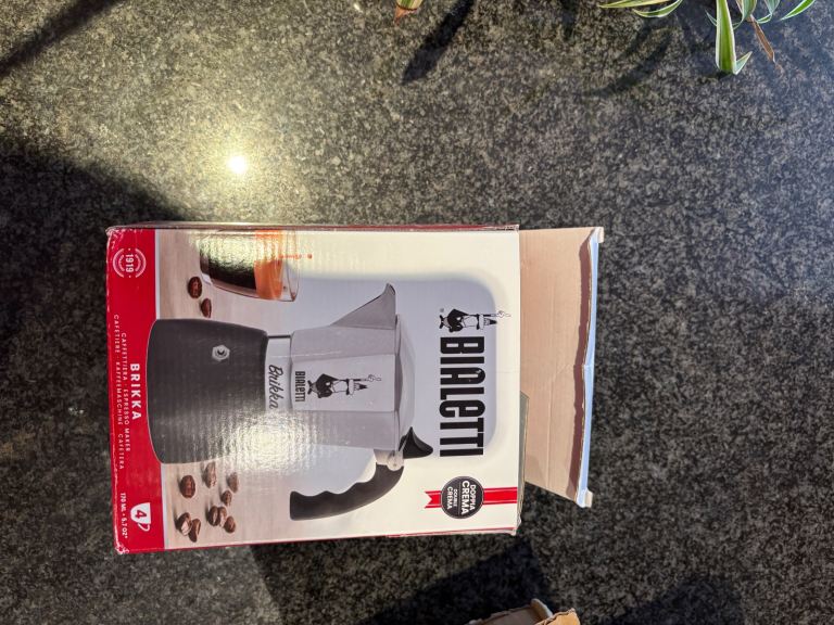 Brand new Bialetti Brikka Moka Coffee Pot, 4 cups (160 ml)
