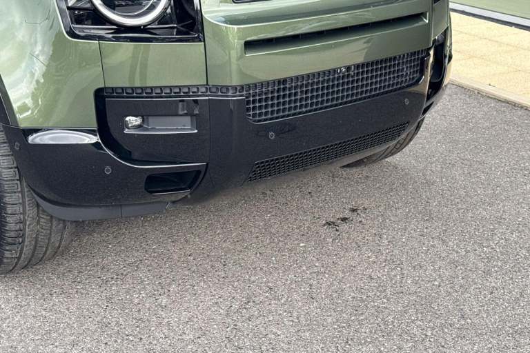 2025 Land Rover Defender 110 3.0 D250 MHEV X-Dynamic HSE Auto 4WD Euro 6 (s/s) 5dr SUV Automatic