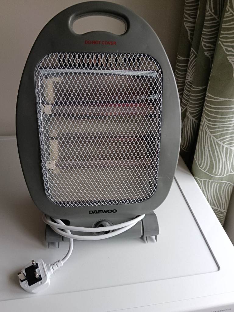 Halogen heater 