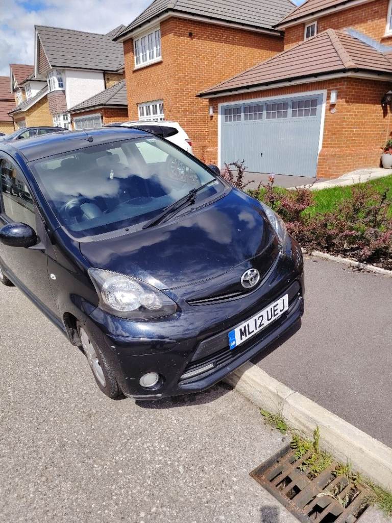 Toyota, AYGO, Hatchback, 2012, Manual, 998 (cc), 5 doors