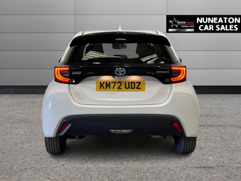 2022 Toyota Yaris 1.5 VVT-h Design Hatchback 5dr Petrol Hybrid E-CVT Euro 6 (s/s) (116 ps) Hatchb...