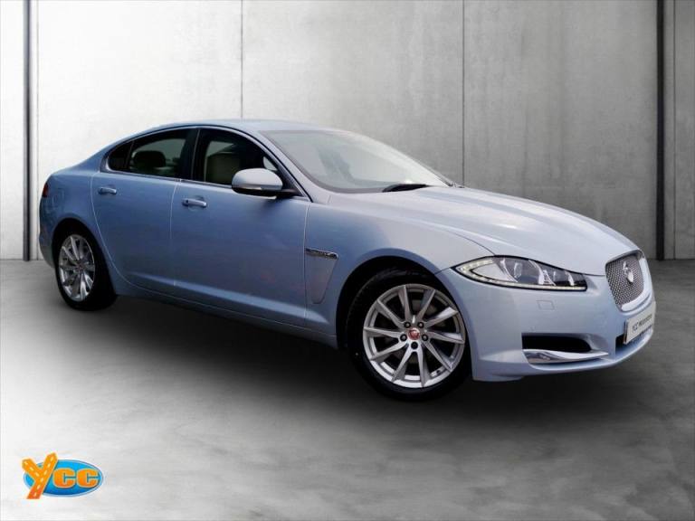 2015 Jaguar XF 3.0d V6 Premium Luxury Saloon 4dr Diesel Auto Euro 5 (s/s) (240 ps) Saloon Diesel ...