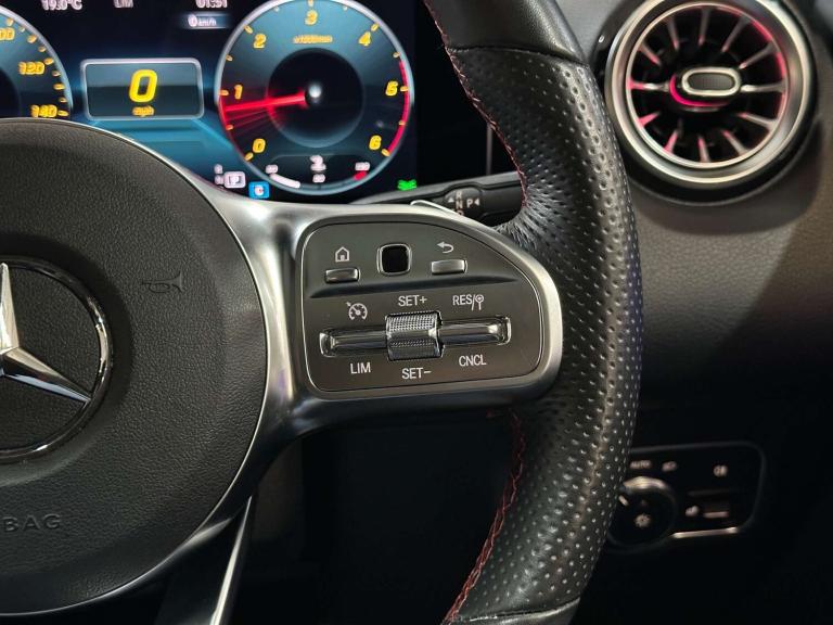 2021 Mercedes-Benz GLB 2.0 GLB 220 AMG Line Premium+ D 4Matic Auto 4WD 5dr SUV Diesel Automatic