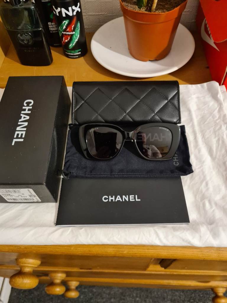 Chanel Sunglasses CH5422B