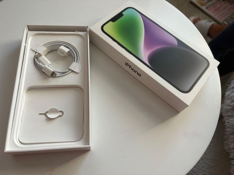 Immaculate iPhone 14 Plus 