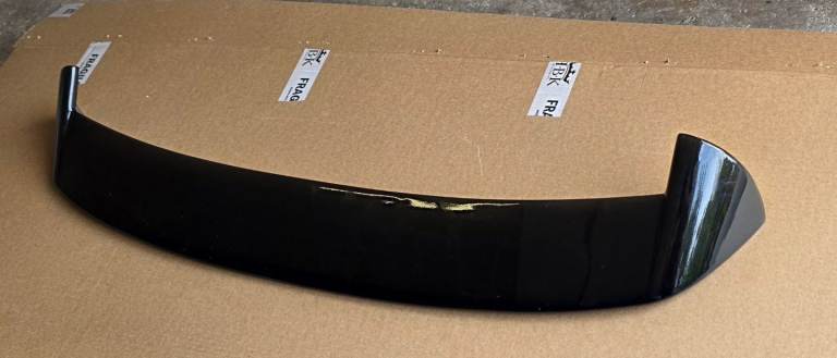 Rear roof spoiler for seat ibiza fr in black 
