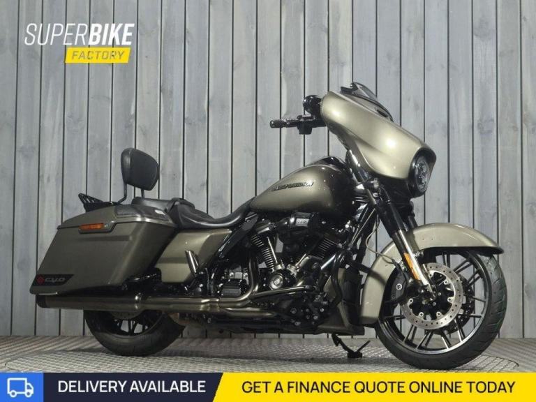 2021 21 HARLEY-DAVIDSON CVO  FLHXSE CVO SGLIDE 1923