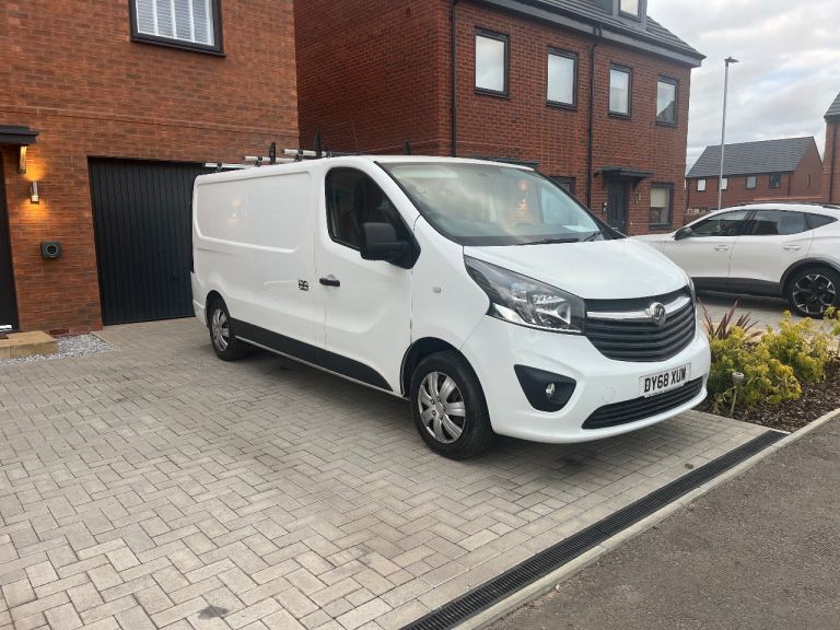 Vauxhall, VIVARO, Panel Van, 2018, Manual, 1598 (cc)