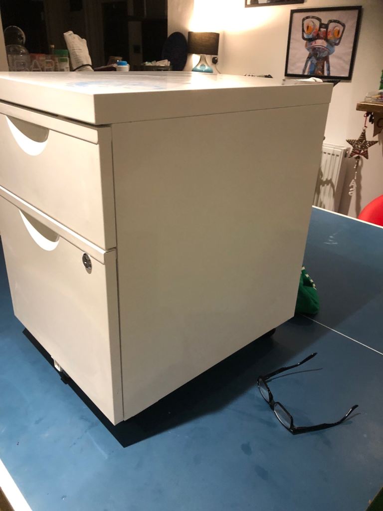 Filing cabinet 2 draw 