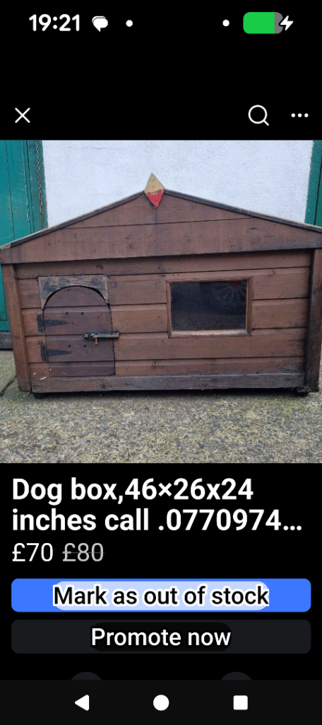 Dog box for small to medium in dog,roof comes off for cleaning.