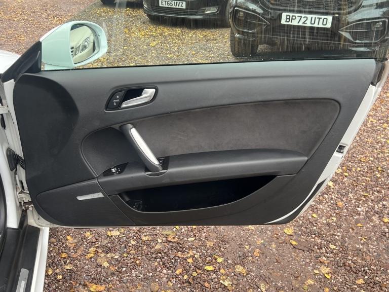 AUDI TT 2.0 TDI Black Edition 2013