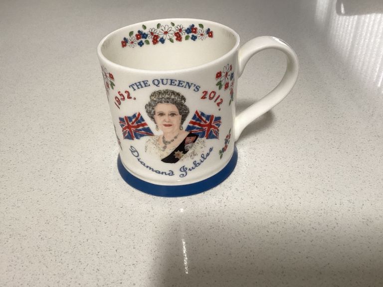 Queen's Diamond Jubilee Commemorative Mug 1952-2012