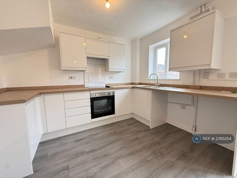 3 bedroom house in Hitchin St, Biggleswade, SG18 (3 bed) (#2765254)