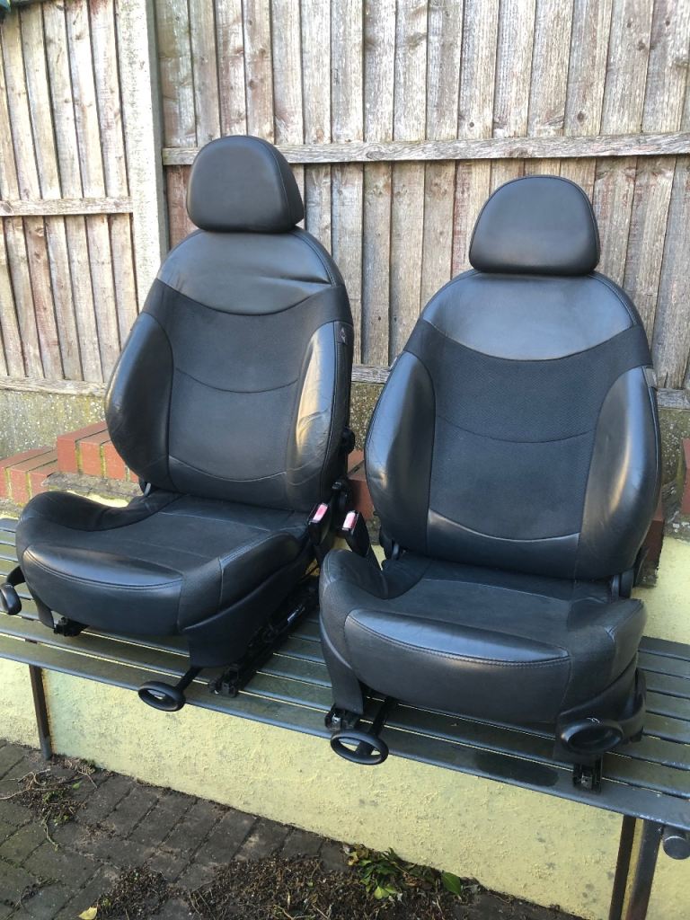 Mini Cooper cars seats 