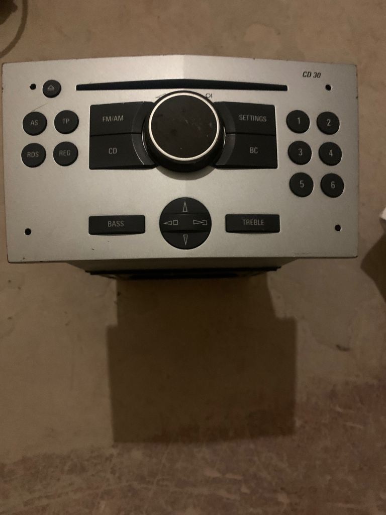 Vauxhall Corsa stereo unit. 