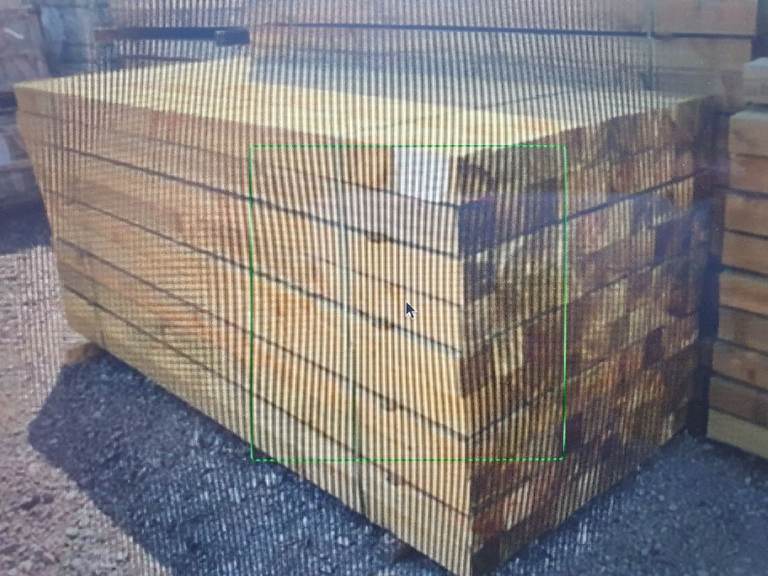 Fence posts 4x4 2.4m