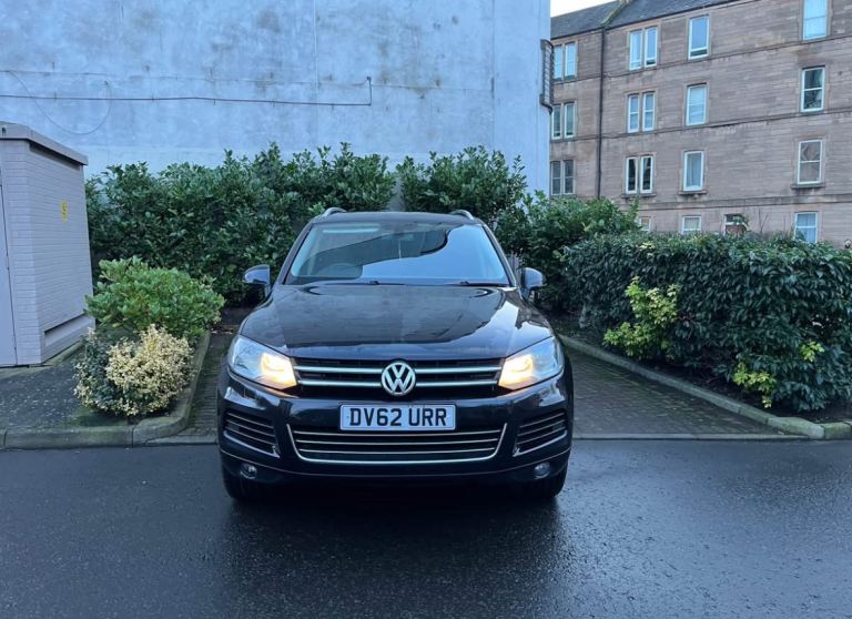 Volkswagen, TOUAREG, Estate, 2012, Semi-Auto, 2967 (cc), 5 doors