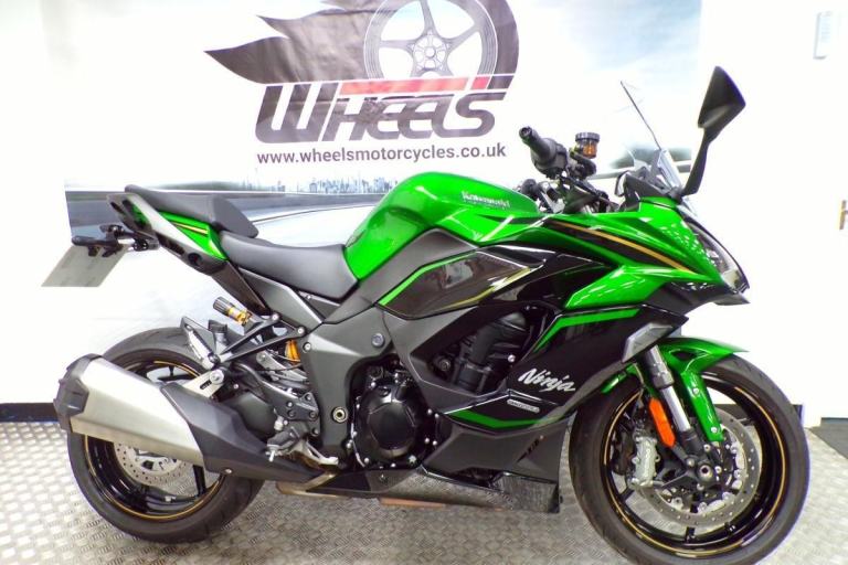 2025 KAWASAKI NINJA 1100 SX SE 