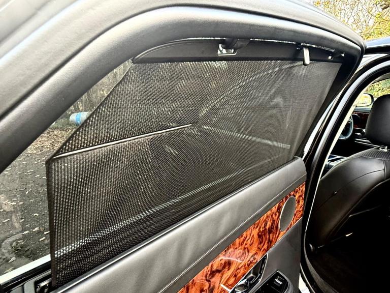 2010 Jaguar XJ 5.0 V8 Premium Luxury Auto Euro 5 4dr (LWB) SALOON Petrol Automatic