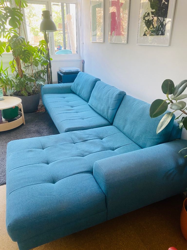 MADE Vittorio RHF Chaise End Corner Sofa- Turquoise- Used but in very good condition 