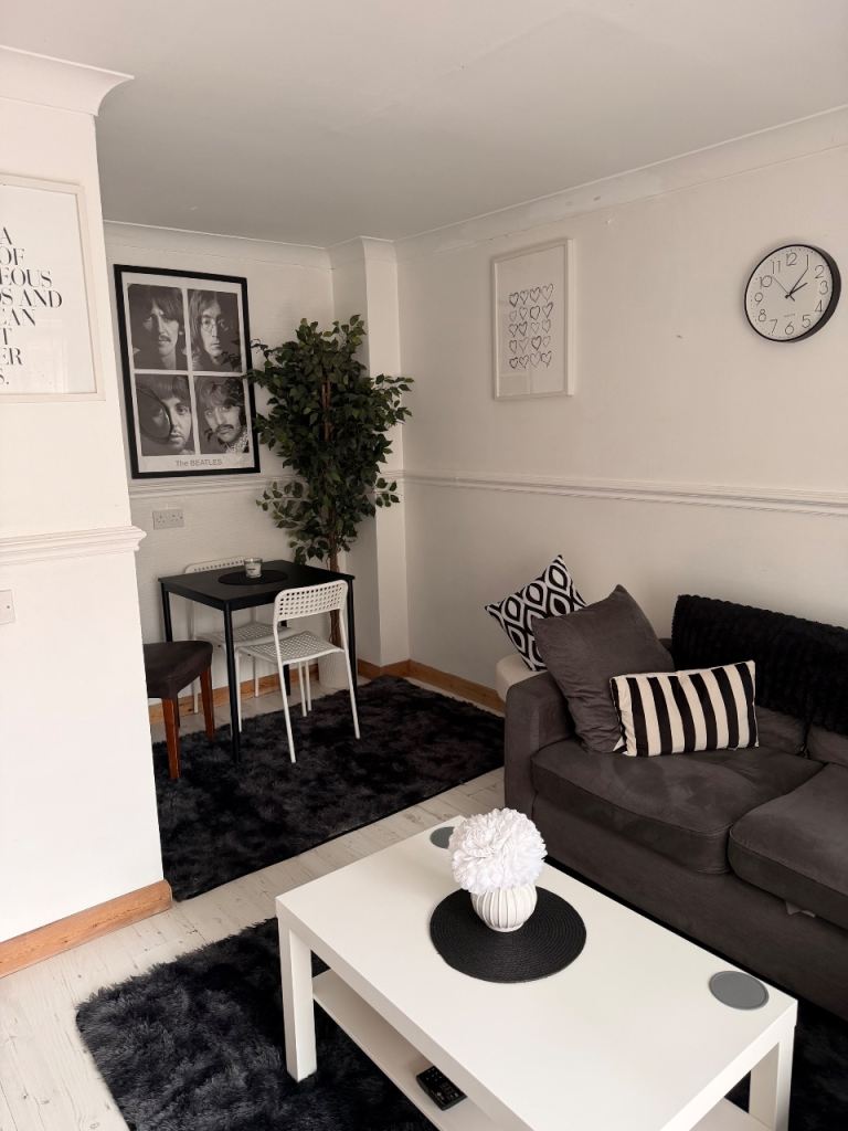 Nr2 house exchange 