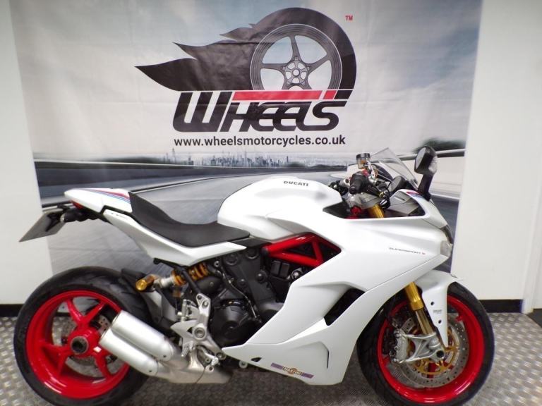 2017 DUCATI SUPERSPORT 950 S WITH MARTINI DECALS FITTED