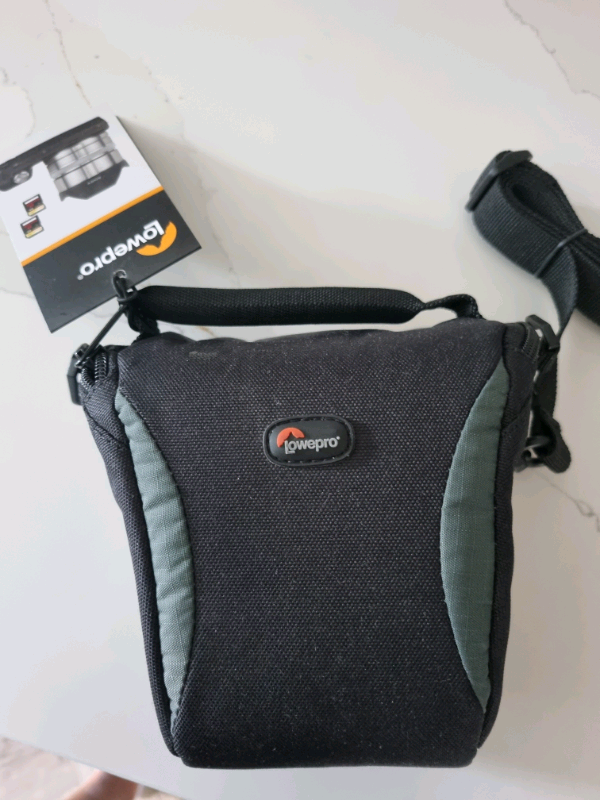 Lowepro Camera bag / carry case. Brand new with tags. 