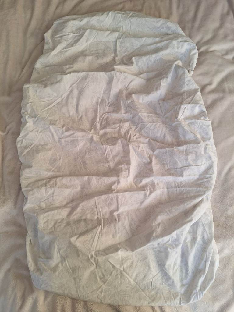 Fitted Cot Sheet With Leaf And Rabbit Design - Little Bianca 