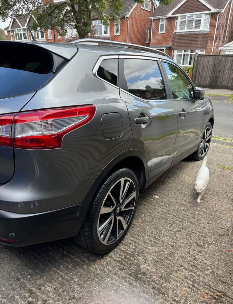 Nissan, QASHQAI, Hatchback, 2017, Manual, 1461 (cc), 5 doors