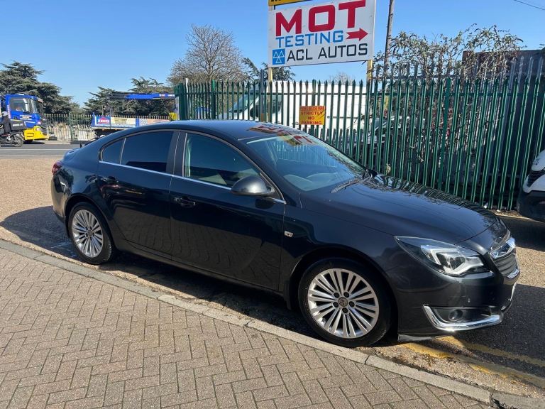 Vauxhall Insignia 2015 Hatchback