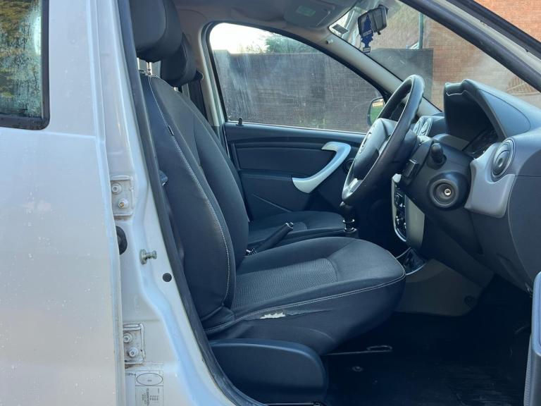 2013 Dacia Duster 1.5 dCi 110 Ambiance 5dr HATCHBACK Diesel Manual