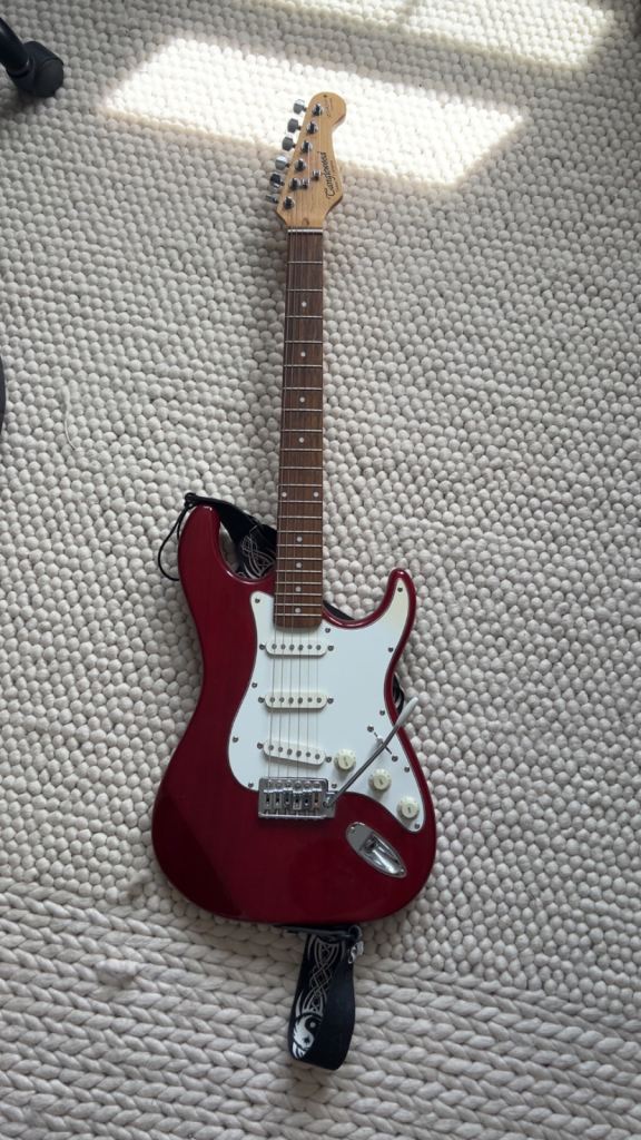 Tanglewood electric guitar